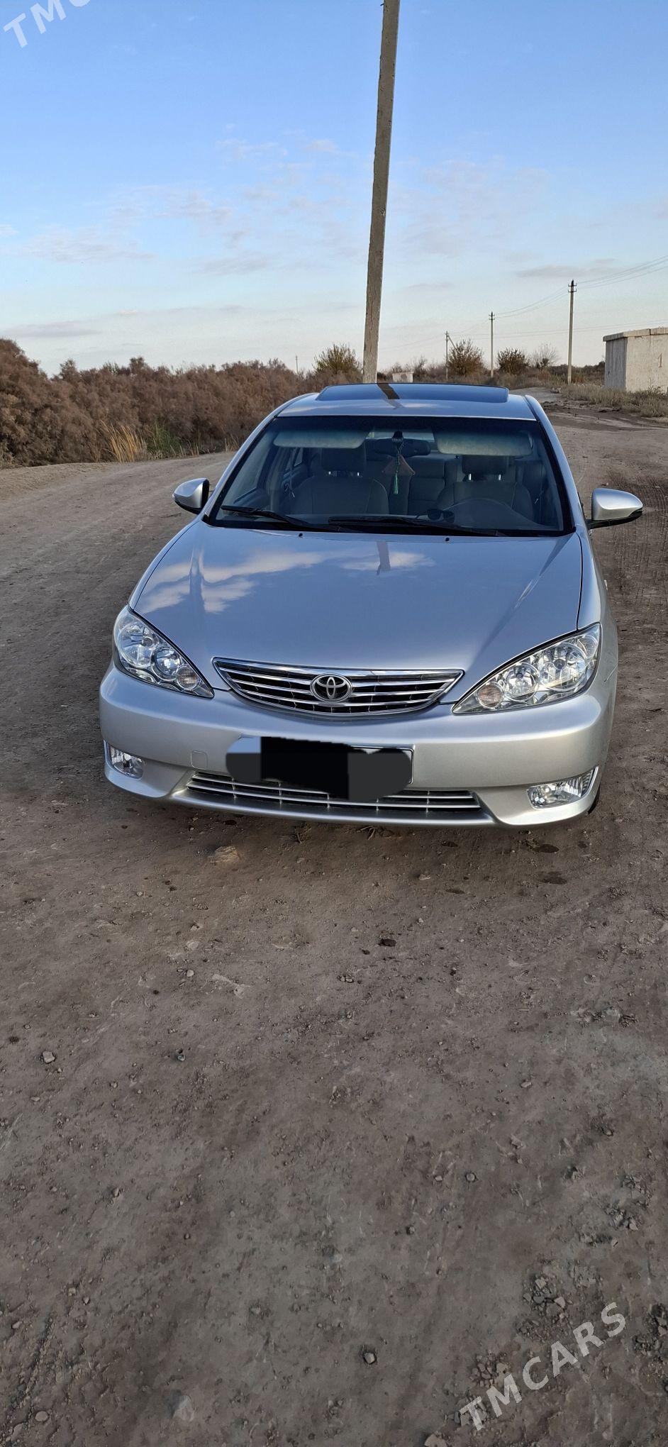 Toyota Camry 2005 - 200 000 TMT - етр. Туркменбаши - img 1