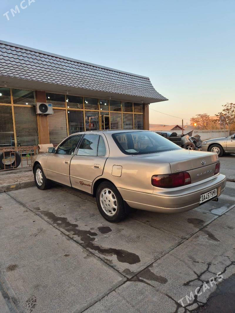 Toyota Camry 1996 - 85 000 TMT - Мары - img 1