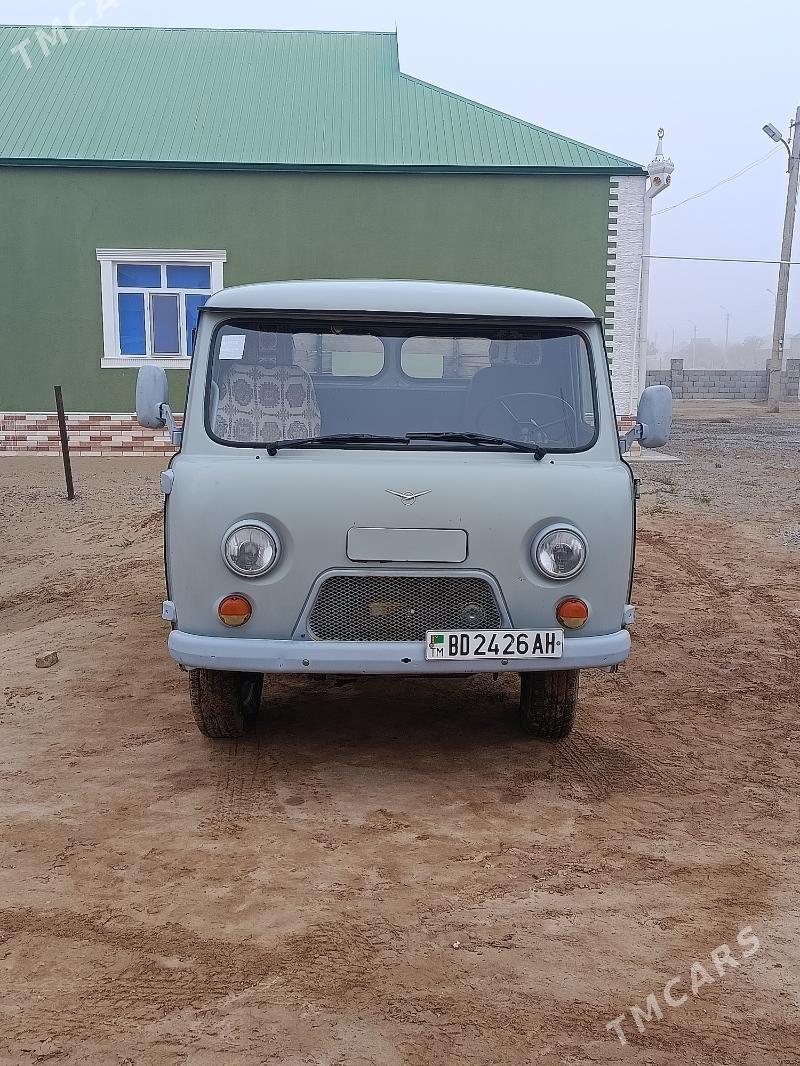 UAZ 2206 2012 - 120 000 TMT - Ак-Бугдайский этрап - img 1