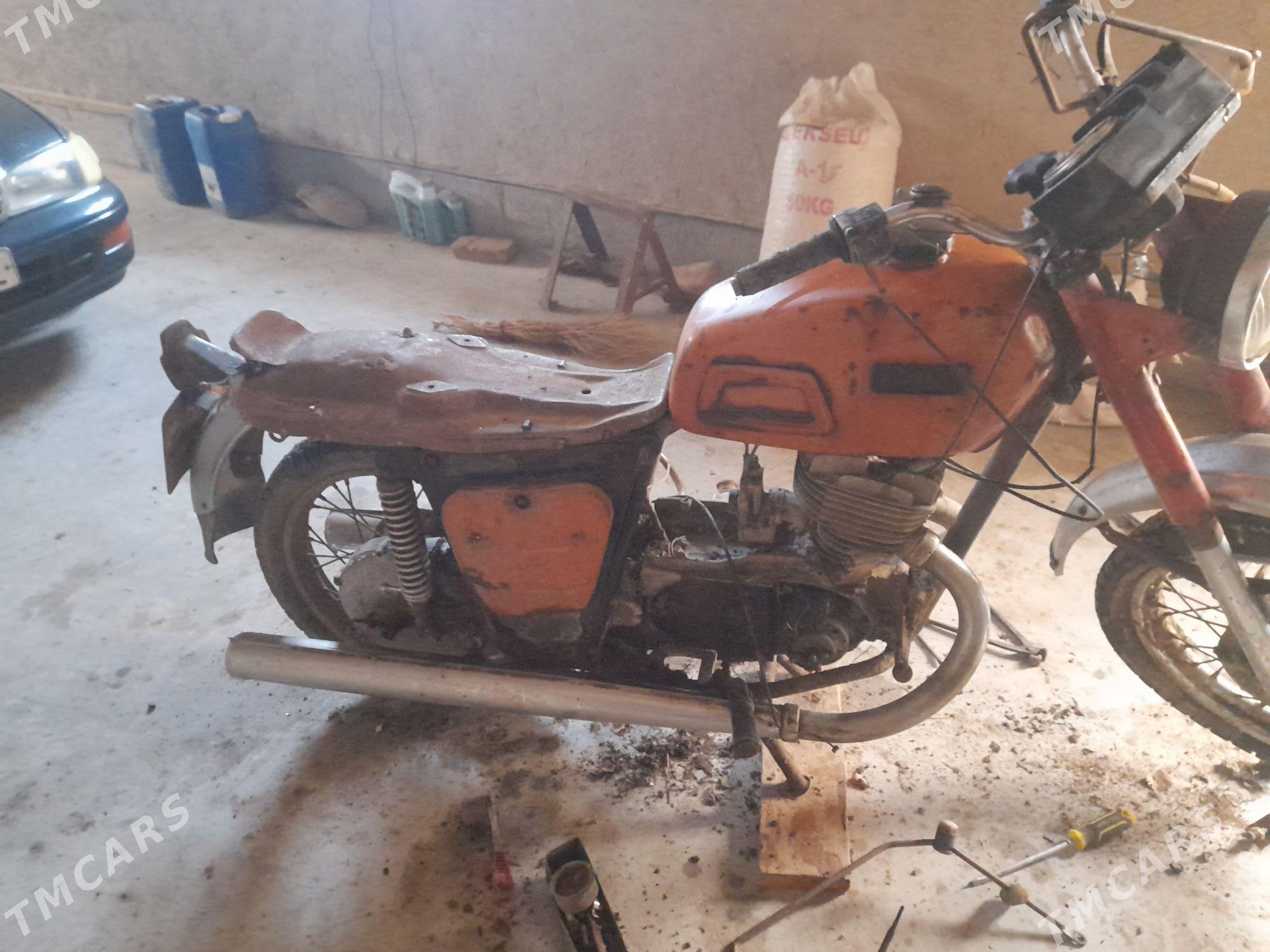 Iž Planeta 4 1990 - 3 000 TMT - Boldumsaz - img 1