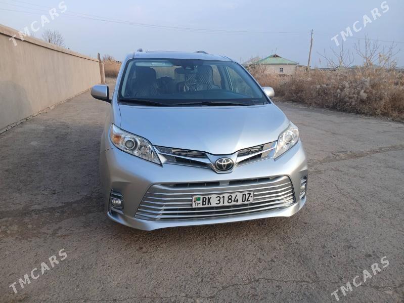 Toyota Sienna 2020 - 550 000 TMT - Daşoguz - img 1