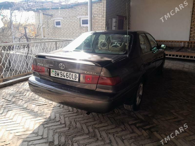Toyota Camry 1999 - 120 000 TMT - Саят - img 1