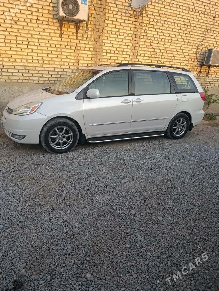 Toyota Sienna 2003 - 220 000 TMT - Кака - img 1