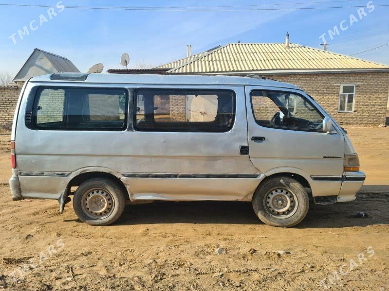 Toyota Hiace 1992 - 35 000 TMT - Wekilbazar - img 1
