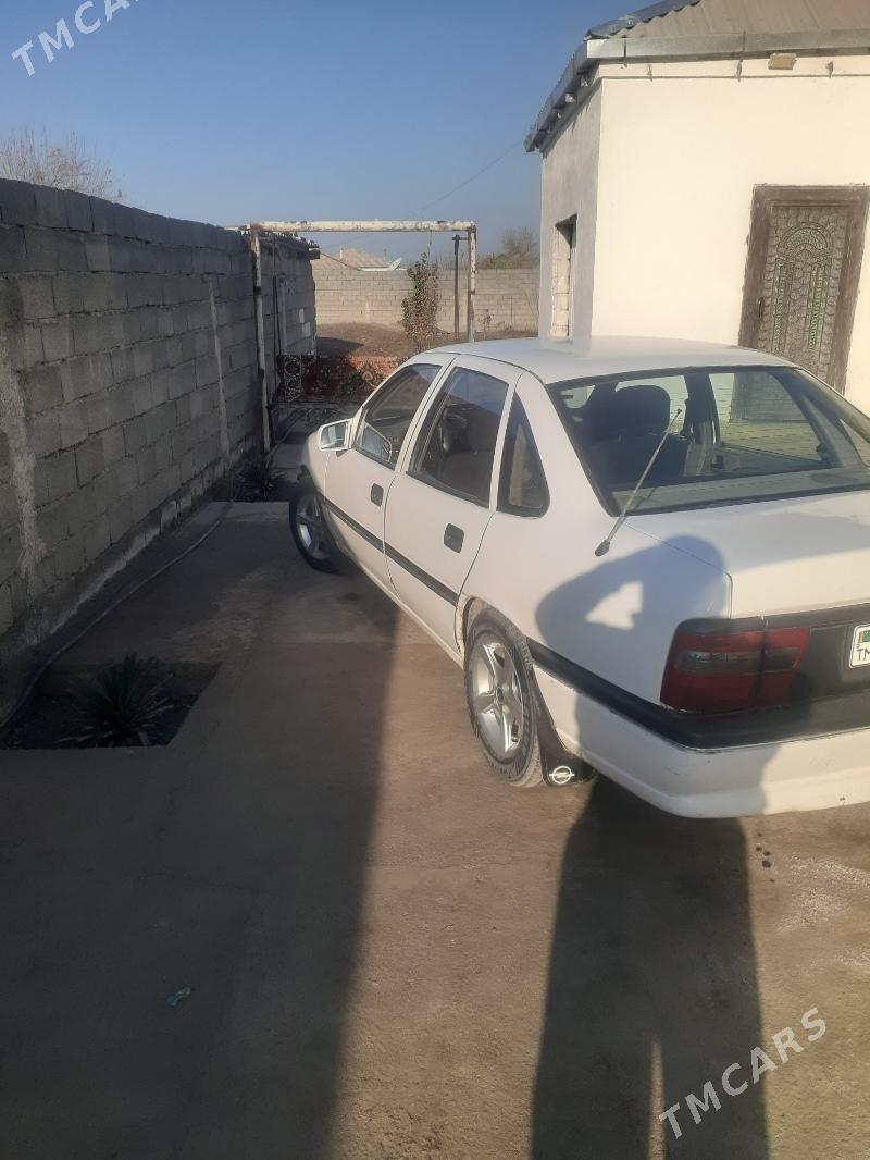 Opel Vectra 1992 - 35 000 TMT - Гёкдепе - img 1