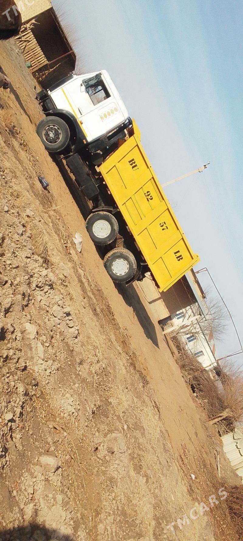 Maz Samosval 2003 - 300 000 TMT - Hojambaz - img 1