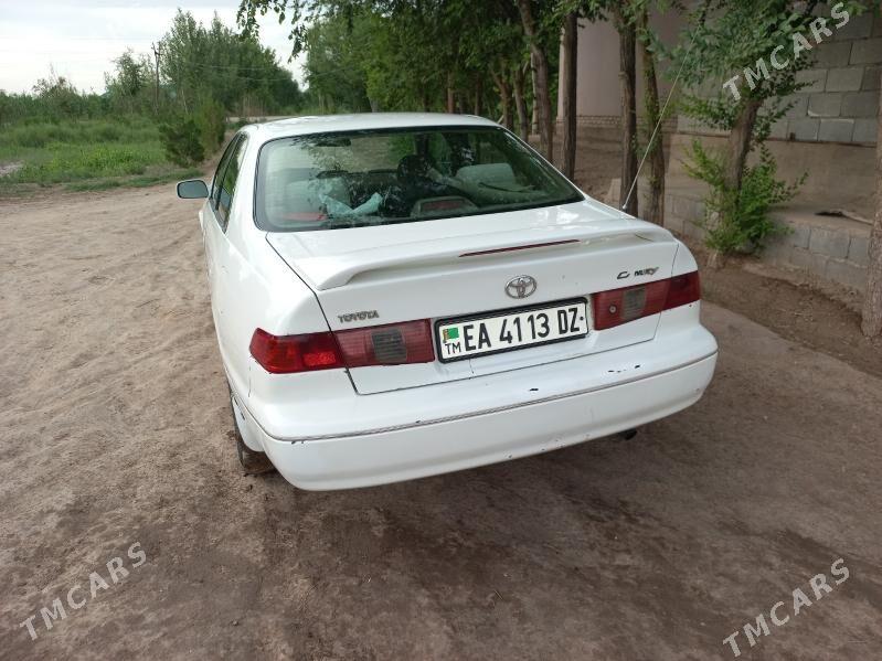 Toyota Camry 1999 - 125 000 TMT - Köneürgenç - img 1