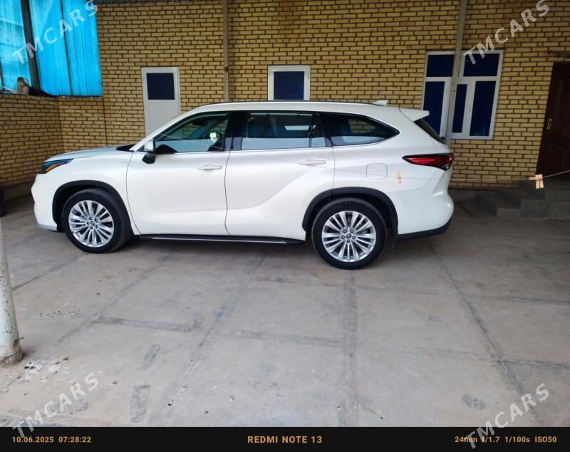 Toyota Highlander 2021 - 550 000 TMT - Tejen - img 1