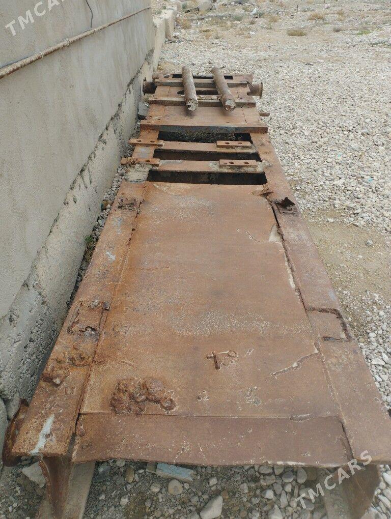 demir - Балканабат - img 1