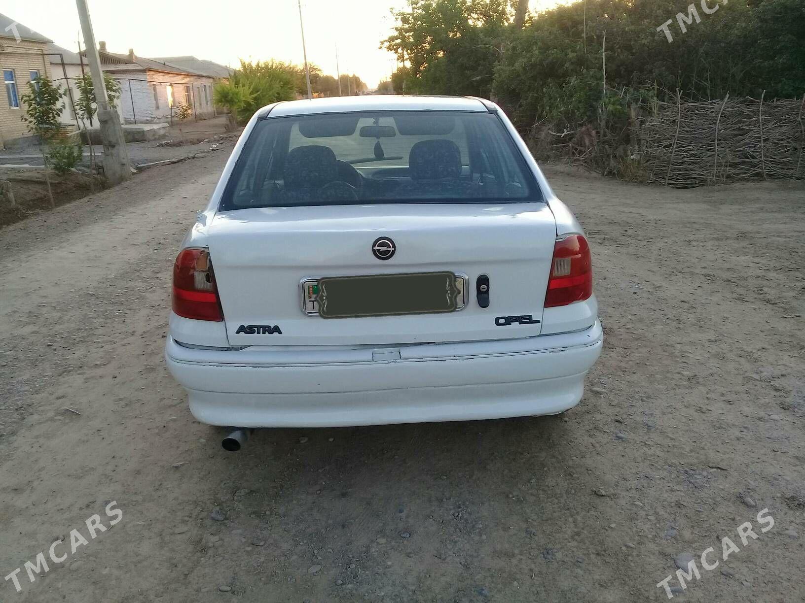 Opel Astra 1994 - 32 000 TMT - Garagum etraby - img 1
