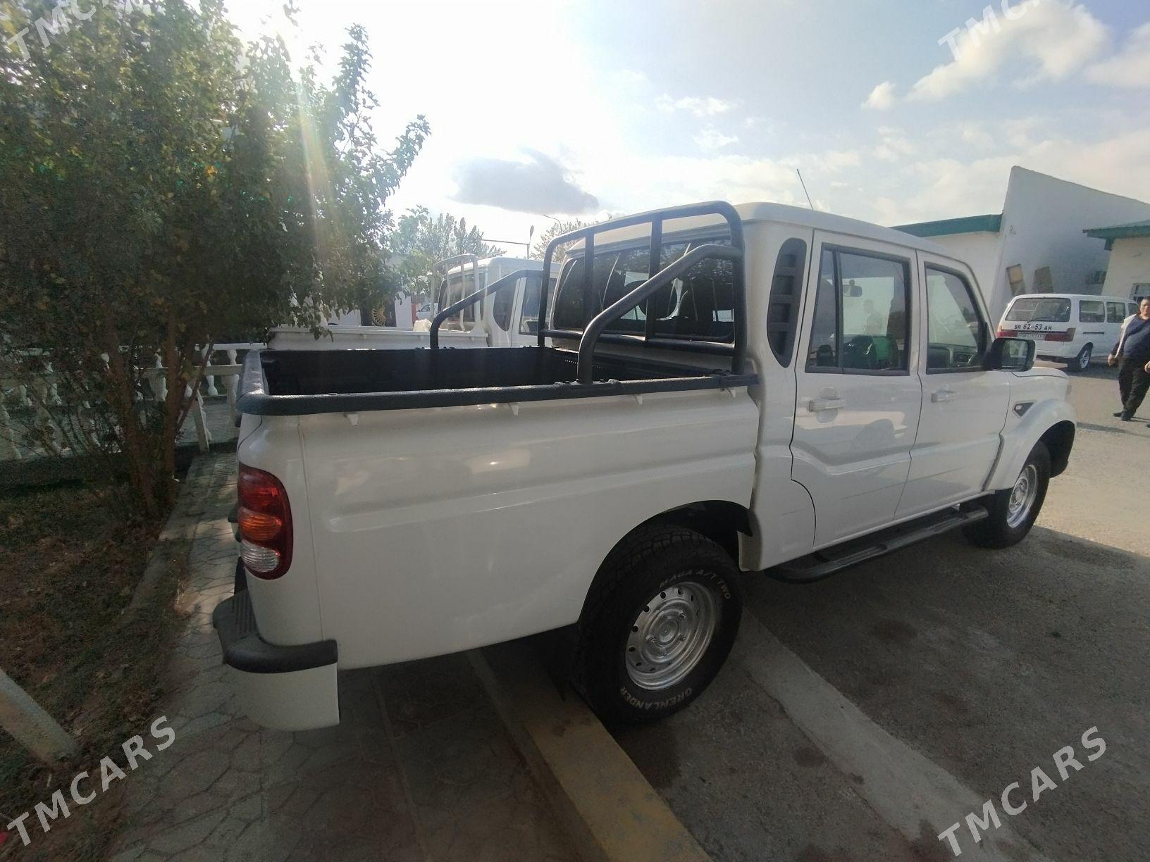 Toyota Hilux 2021 - 175 000 TMT - Ашхабад - img 1