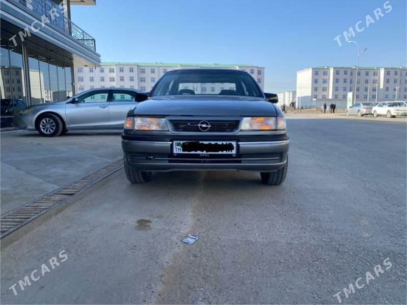 Opel Vectra 1995 - 50 000 TMT - Мары - img 1