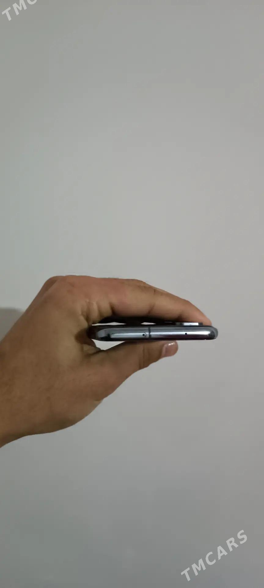 Samsung S20 - Mary - img 1