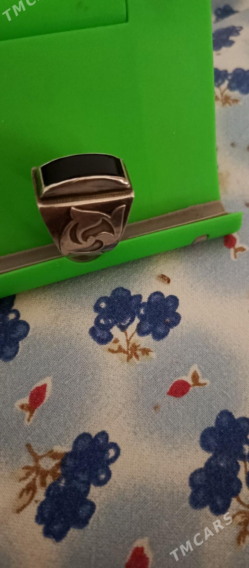 kümüş ýzük - Köşi - img 1