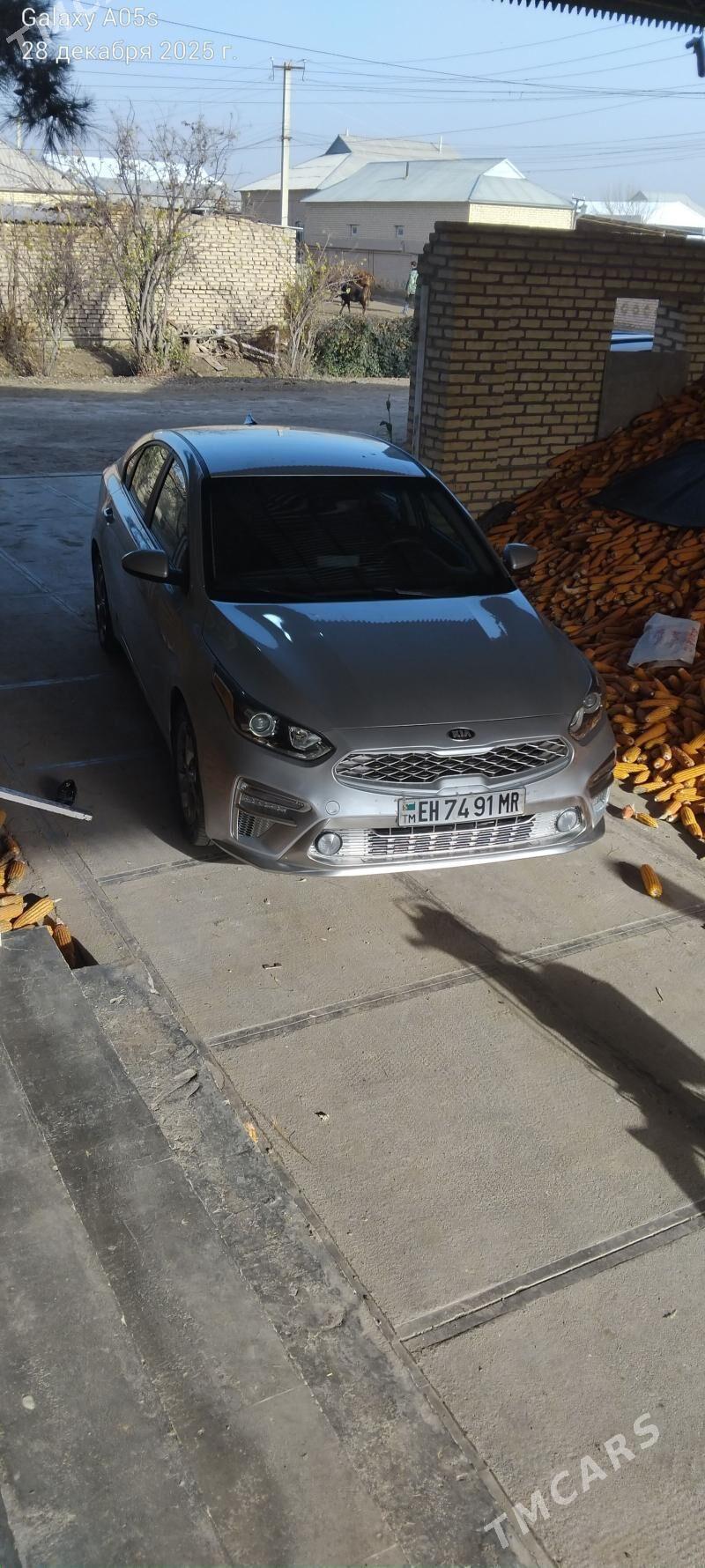 Kia Forte 2020 - 220 000 TMT - Байрамали - img 1