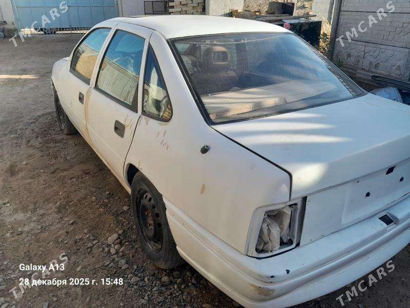 Opel Vectra 1992 - 13 000 TMT - Мары - img 1