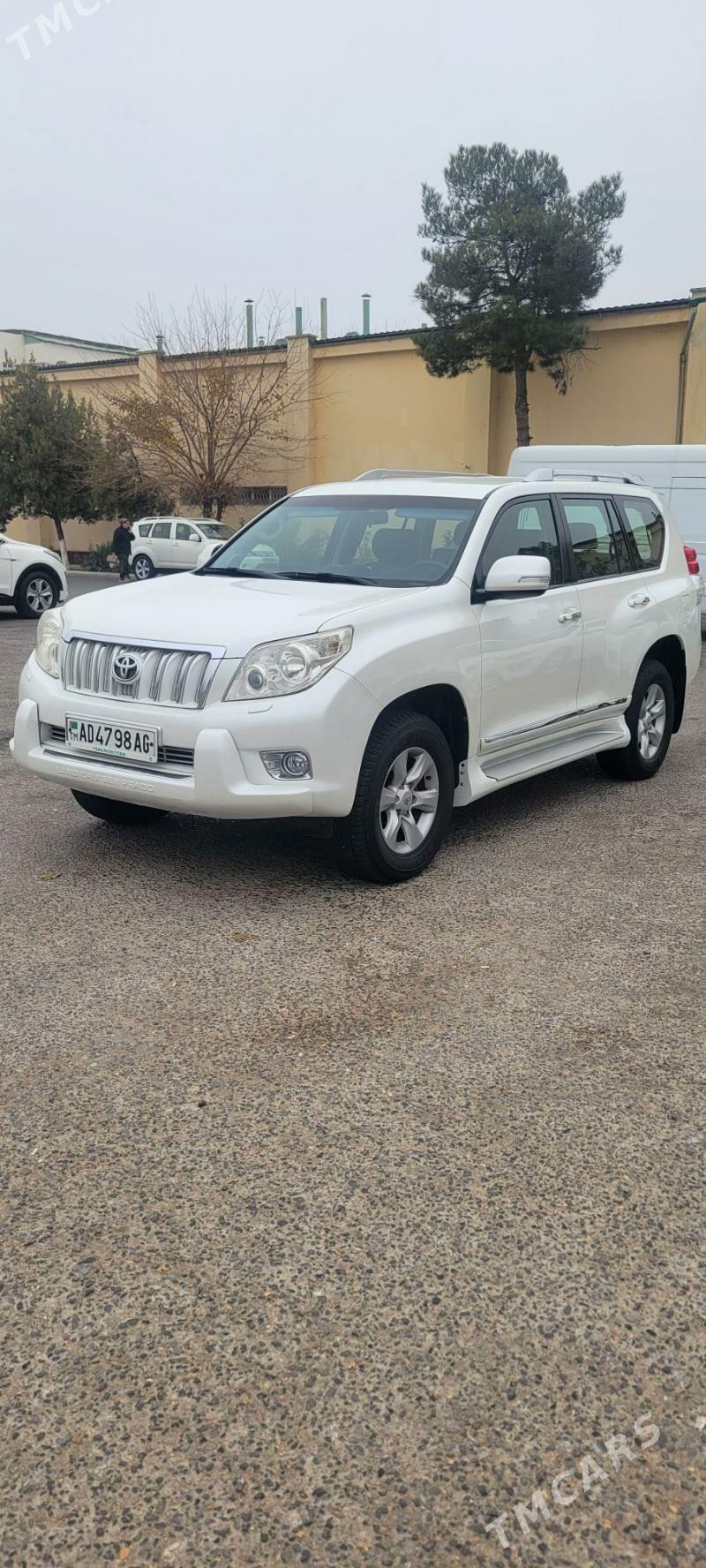Toyota Land Cruiser Prado 2012 - 545 000 TMT - Ашхабад - img 1