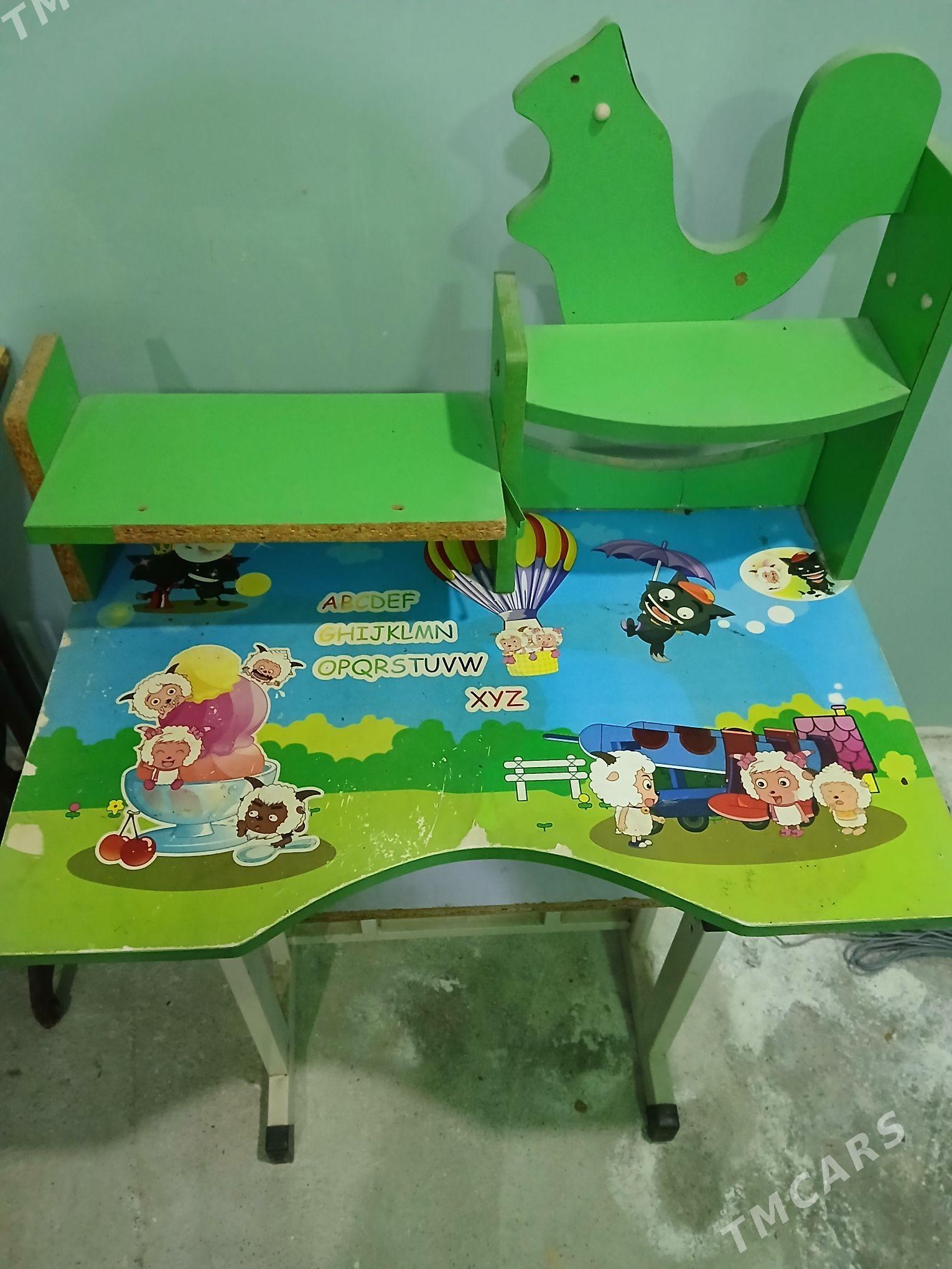 parta - 8 mkr - img 1