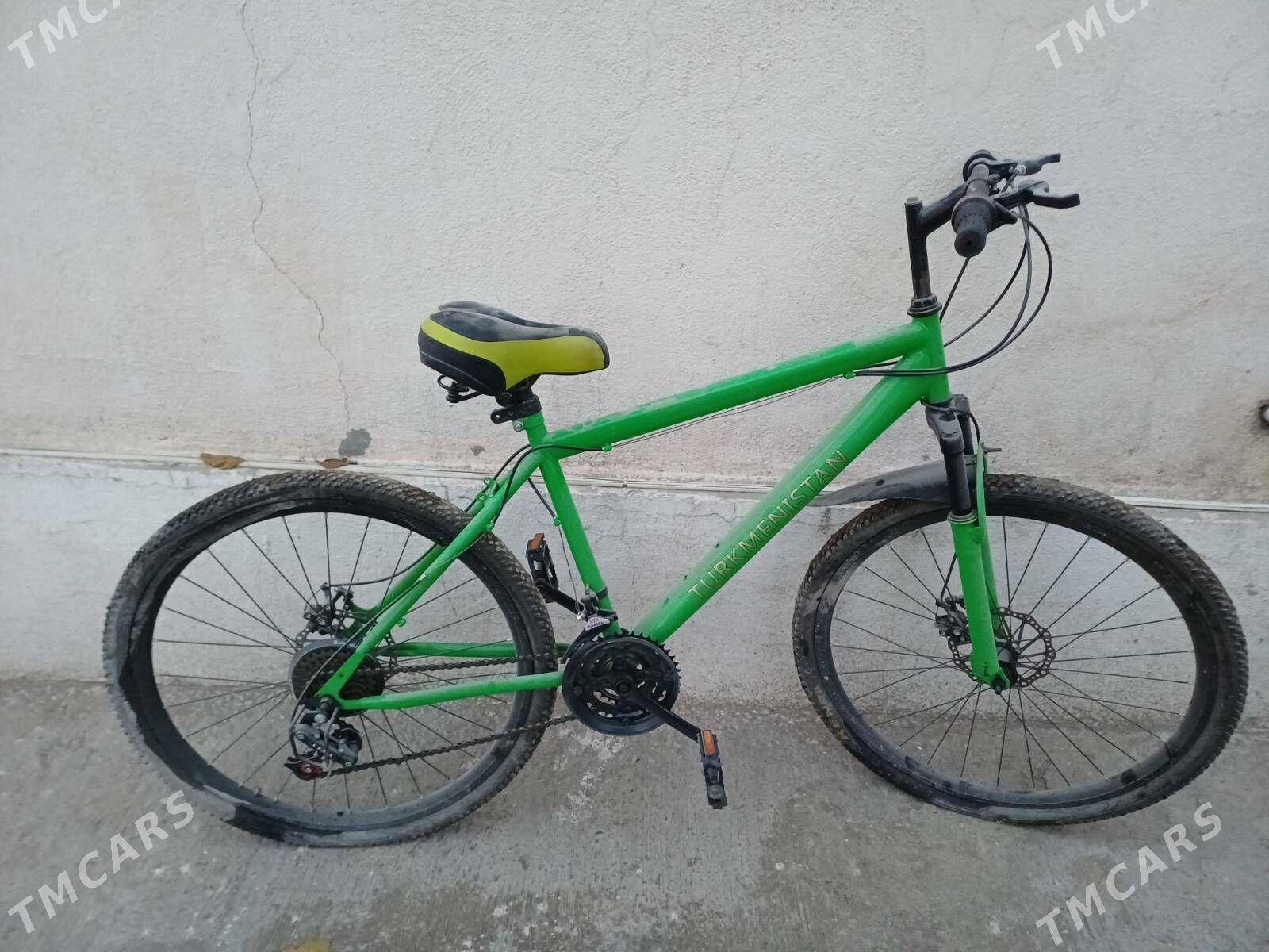 Turkmenistan Tigir - Aşgabat - img 1