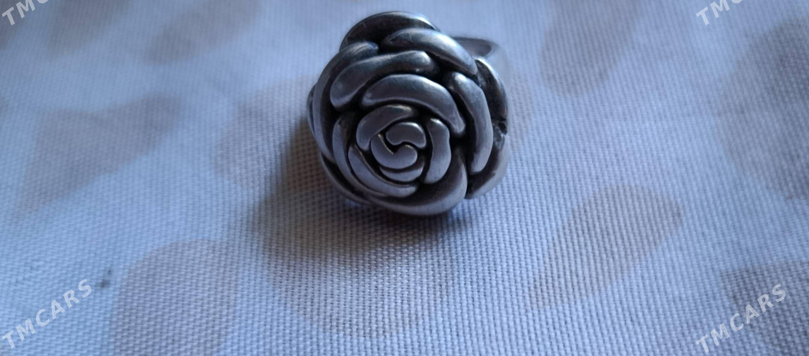 KŰMŰŚ ÝŰZIK - Кёнеургенч - img 1