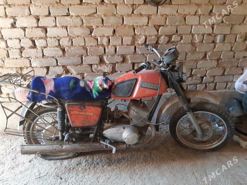 Iž Ýupiter 2000 - 8 000 TMT - Бабадайхан - img 1