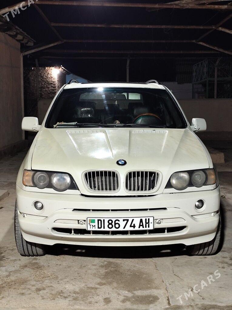 BMW X5 2002 - 120 000 TMT - Sarahs - img 1