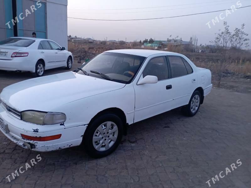 Toyota Camry 1993 - 90 000 TMT - Garabekewül - img 1