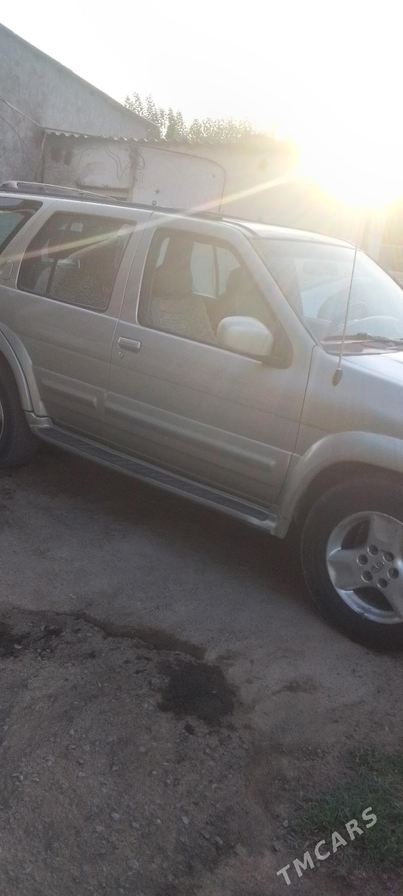 Infiniti QX4 1999 - 70 000 TMT - Койтендаг - img 1