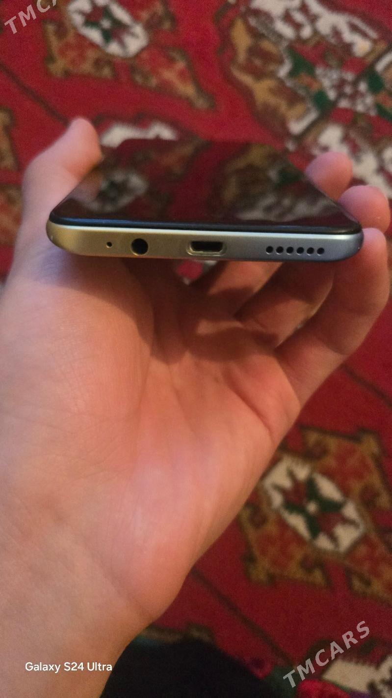 Tecno - Büzmeýin - img 1