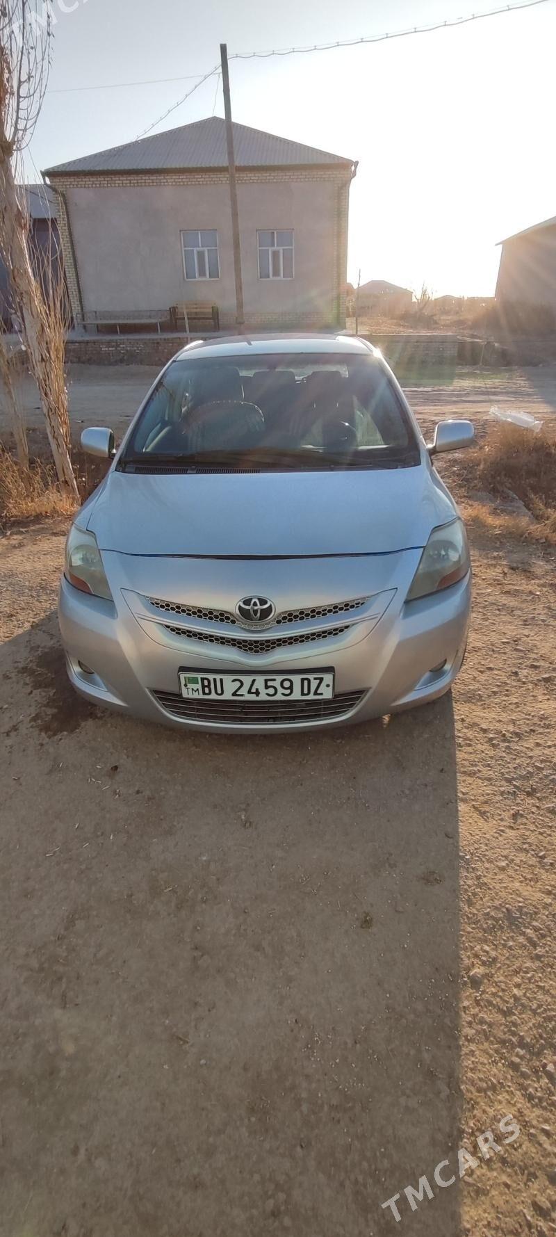 Toyota Yaris 2008 - 97 000 TMT - Гороглы (Тагта) - img 1