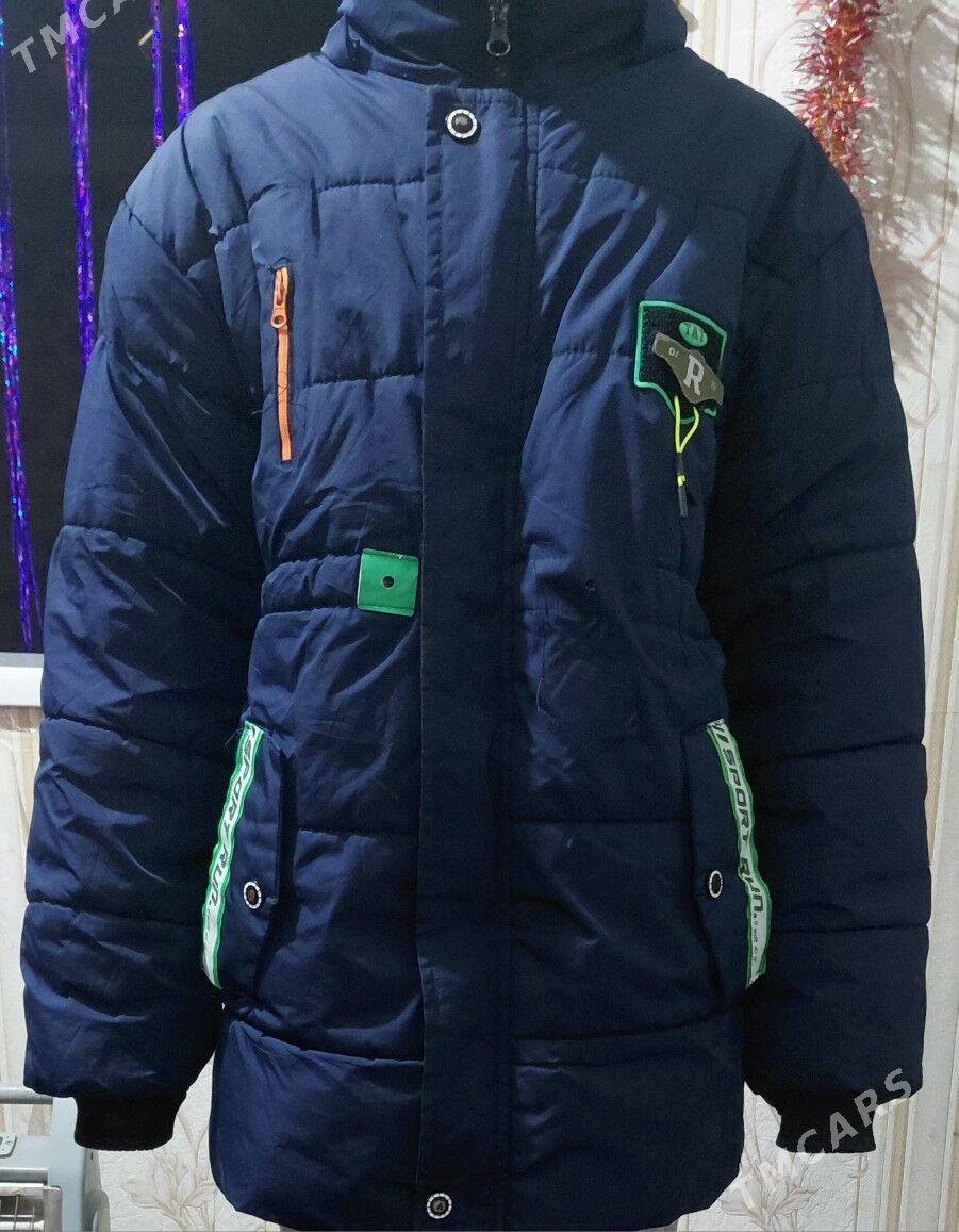 oglan kurtka geyilen - Mary - img 1