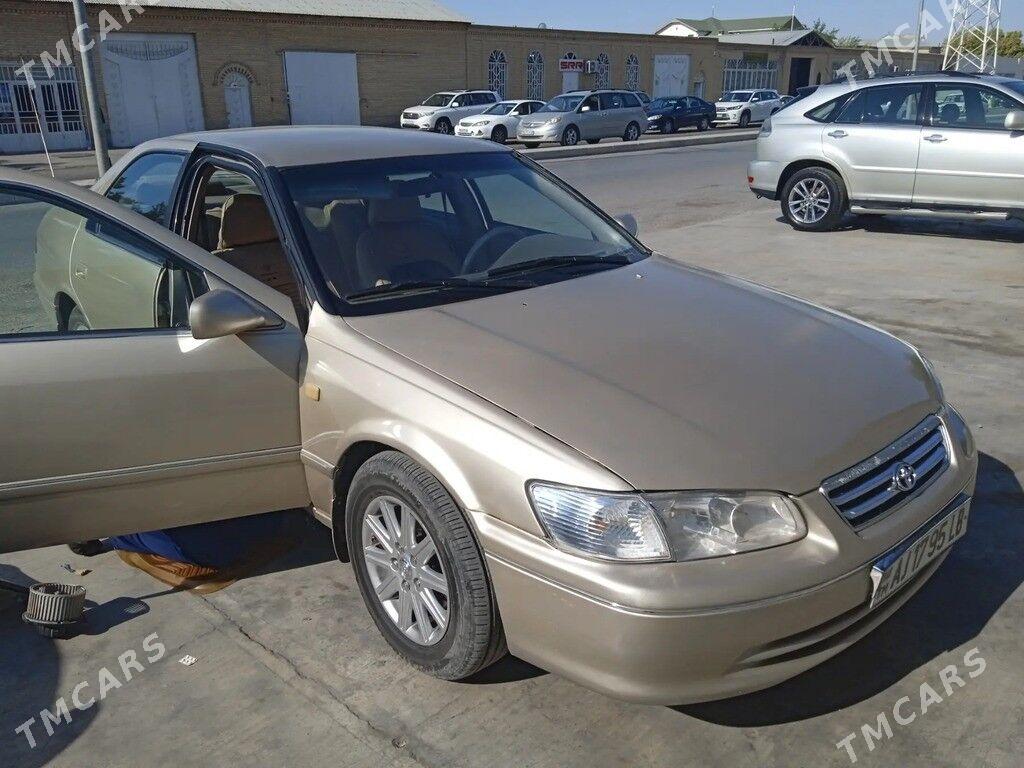 Toyota Camry 1998 - 115 000 TMT - Туркменабат - img 1