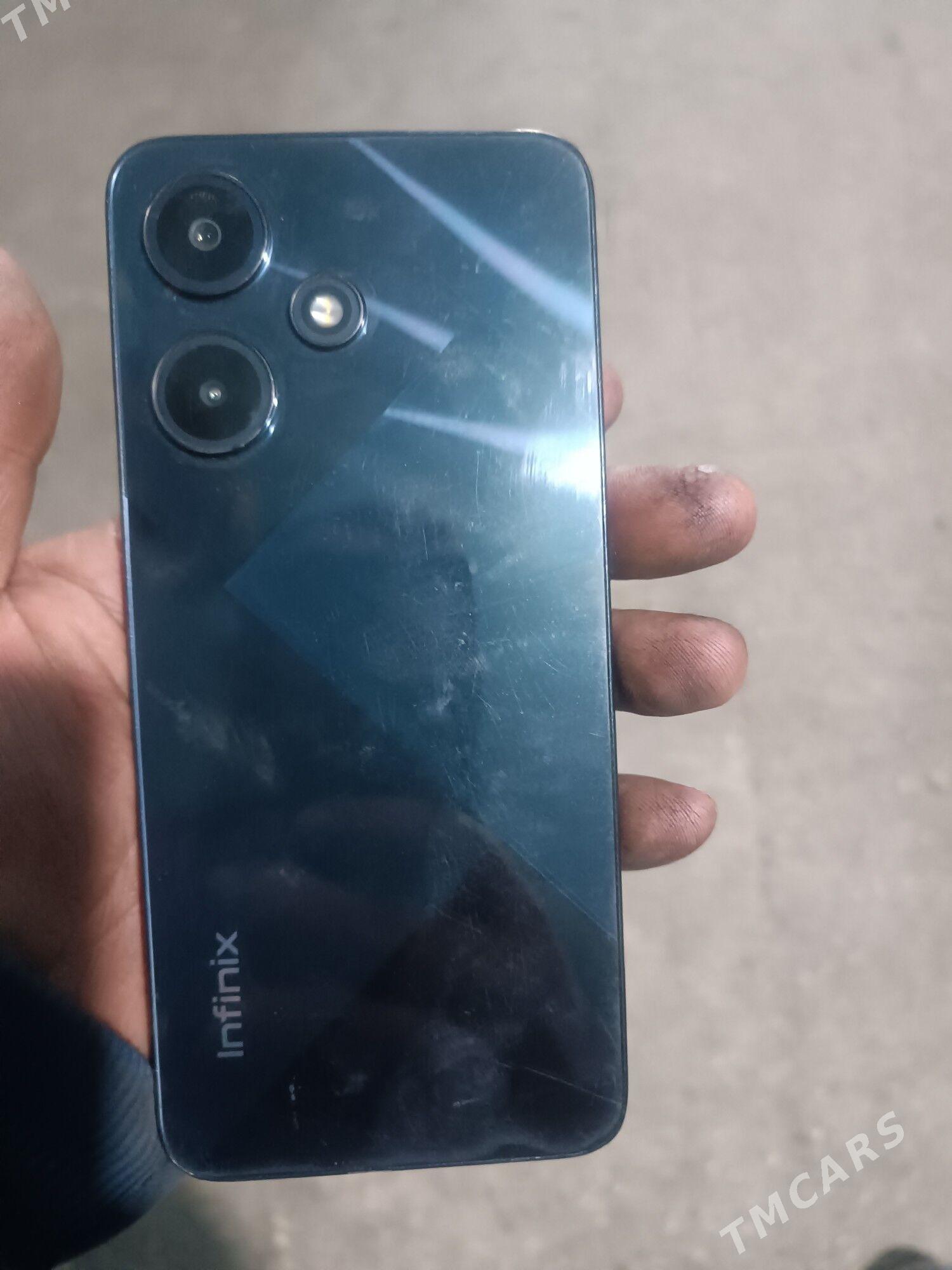 infinix hit 30i - Balkanabat - img 1