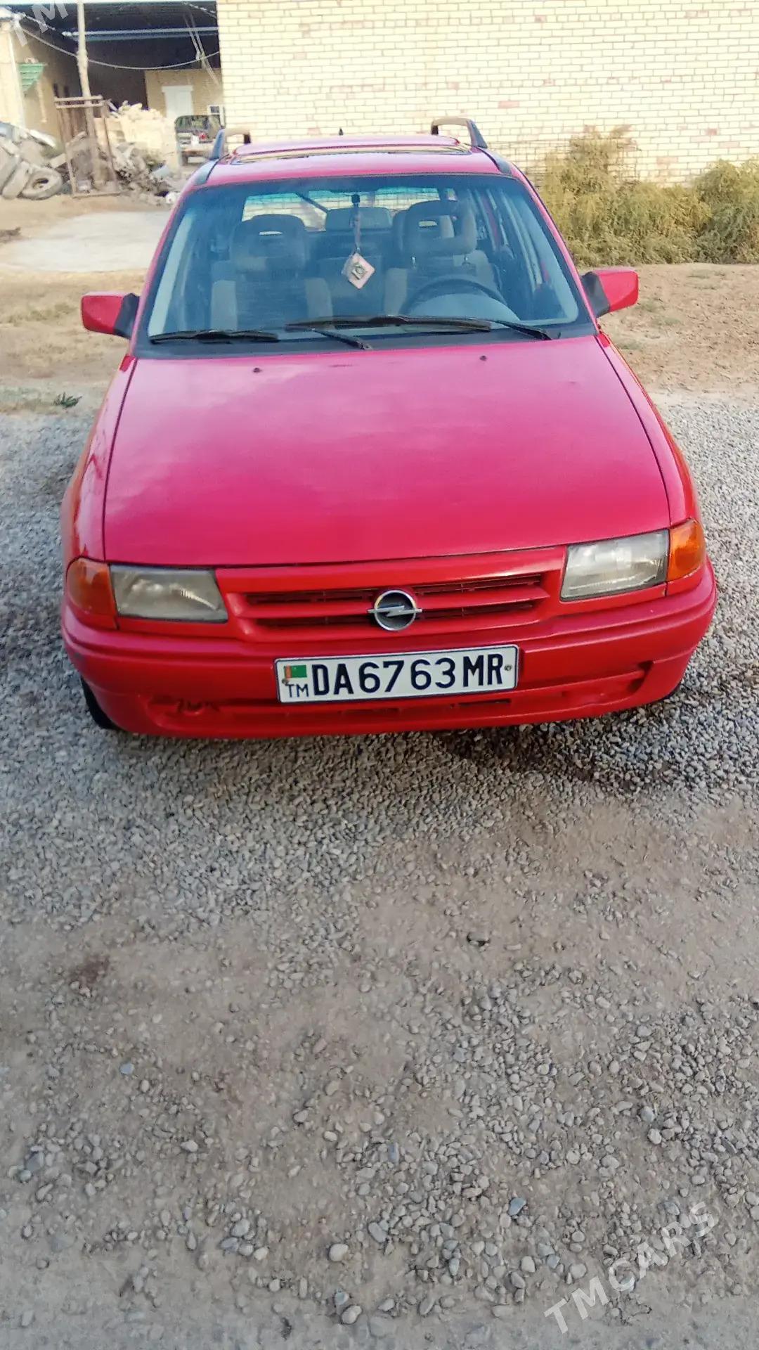 Opel Astra 1993 - 43 000 TMT - Мары - img 1