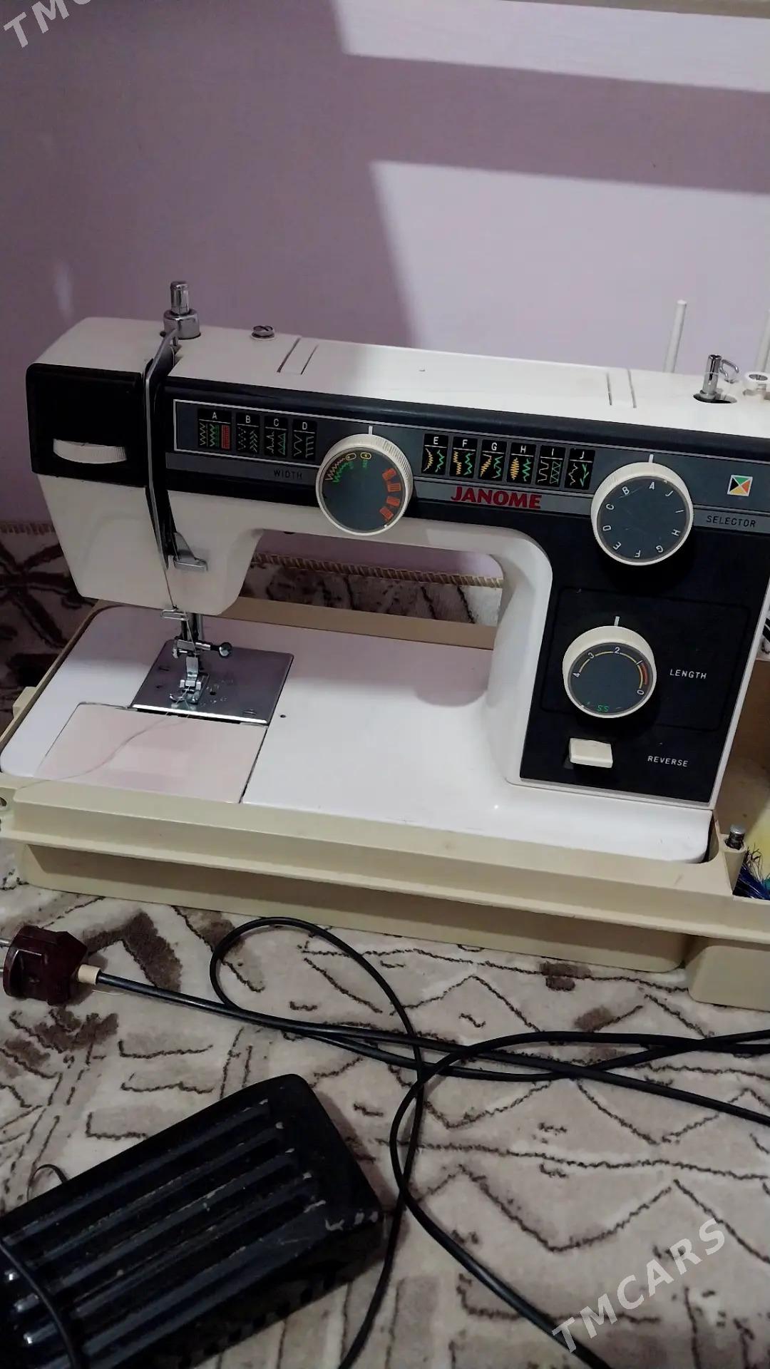 Tikiš mašynlar - Фарап - img 1