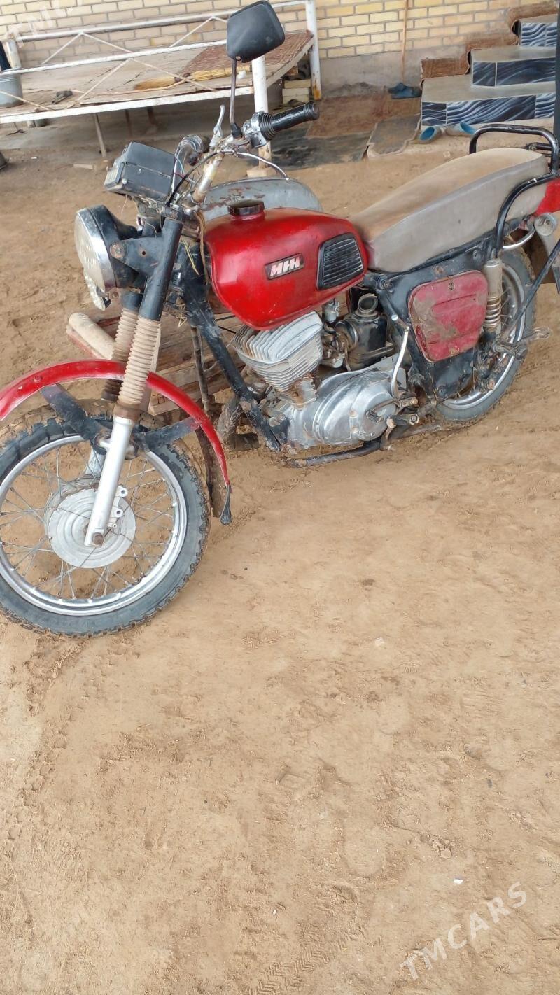 Iž Planeta 5 2000 - 8 000 TMT - Sakarçäge - img 1