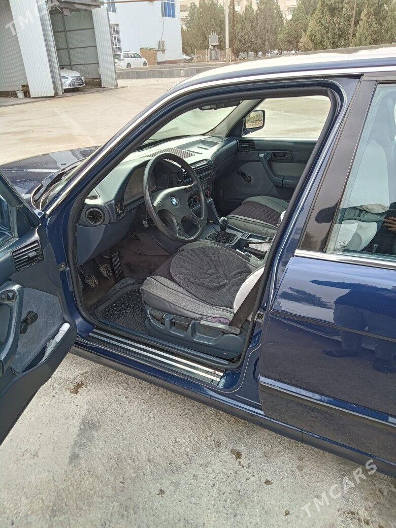 BMW 520 1990 - 45 000 TMT - Байрамали - img 1