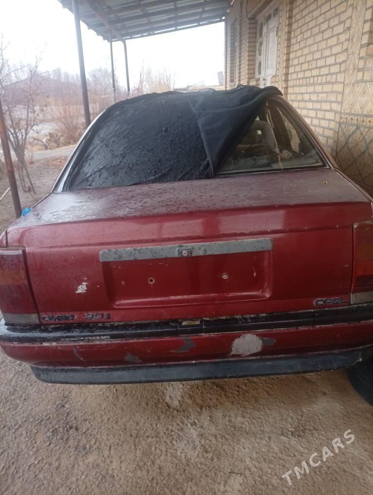 Opel Omega 1989 - 9 000 TMT - Дашогуз - img 1