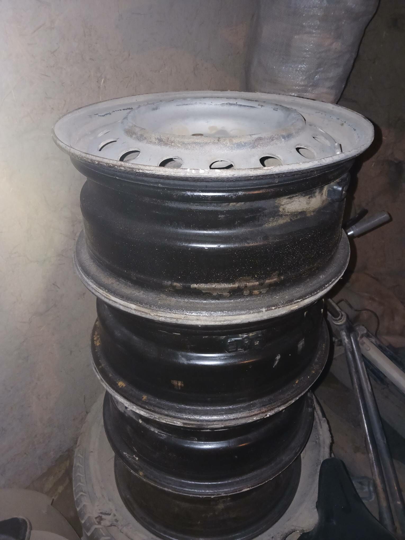 16 lyk diska 800 TMT - Гурбансолтан Едже - img 1