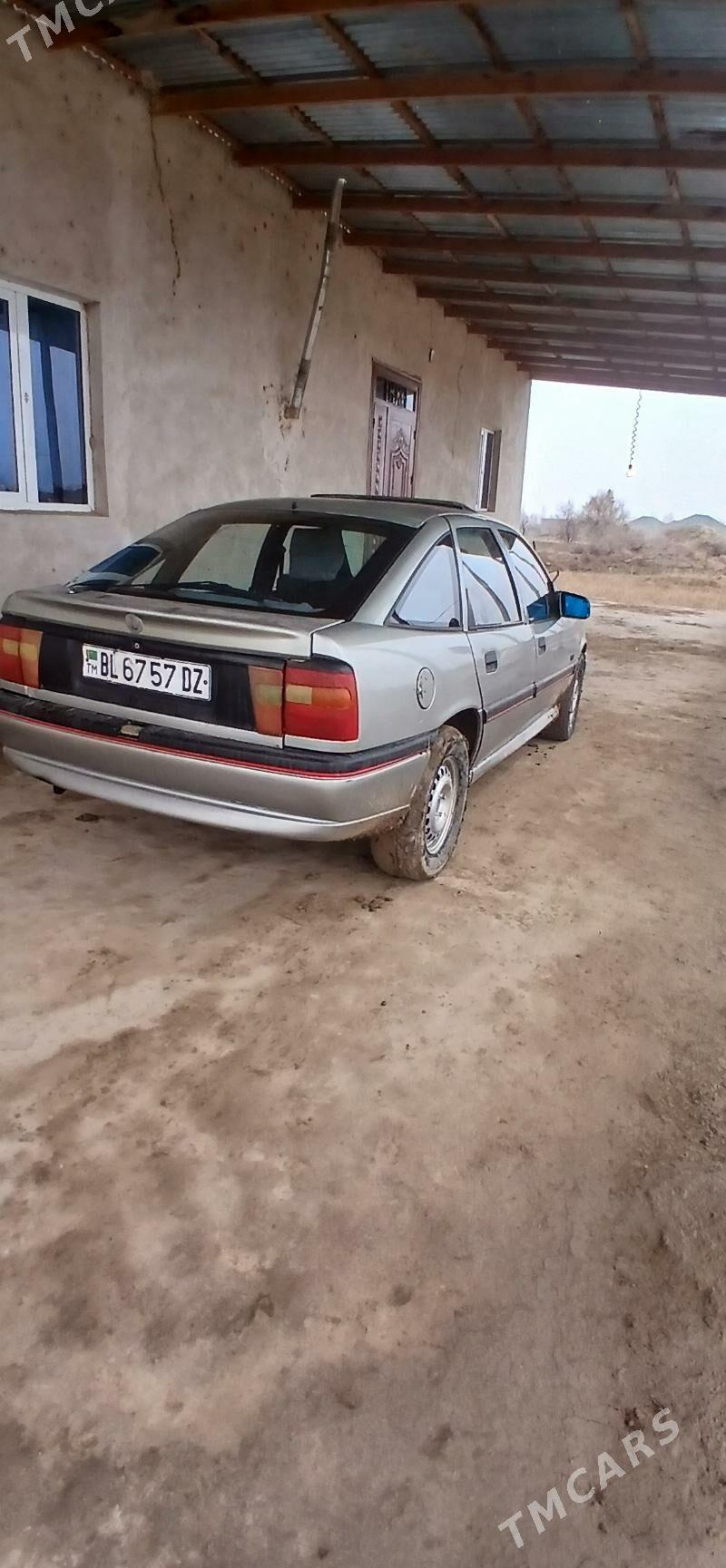 Opel Vectra 1993 - 35 000 TMT - Акдепе - img 1