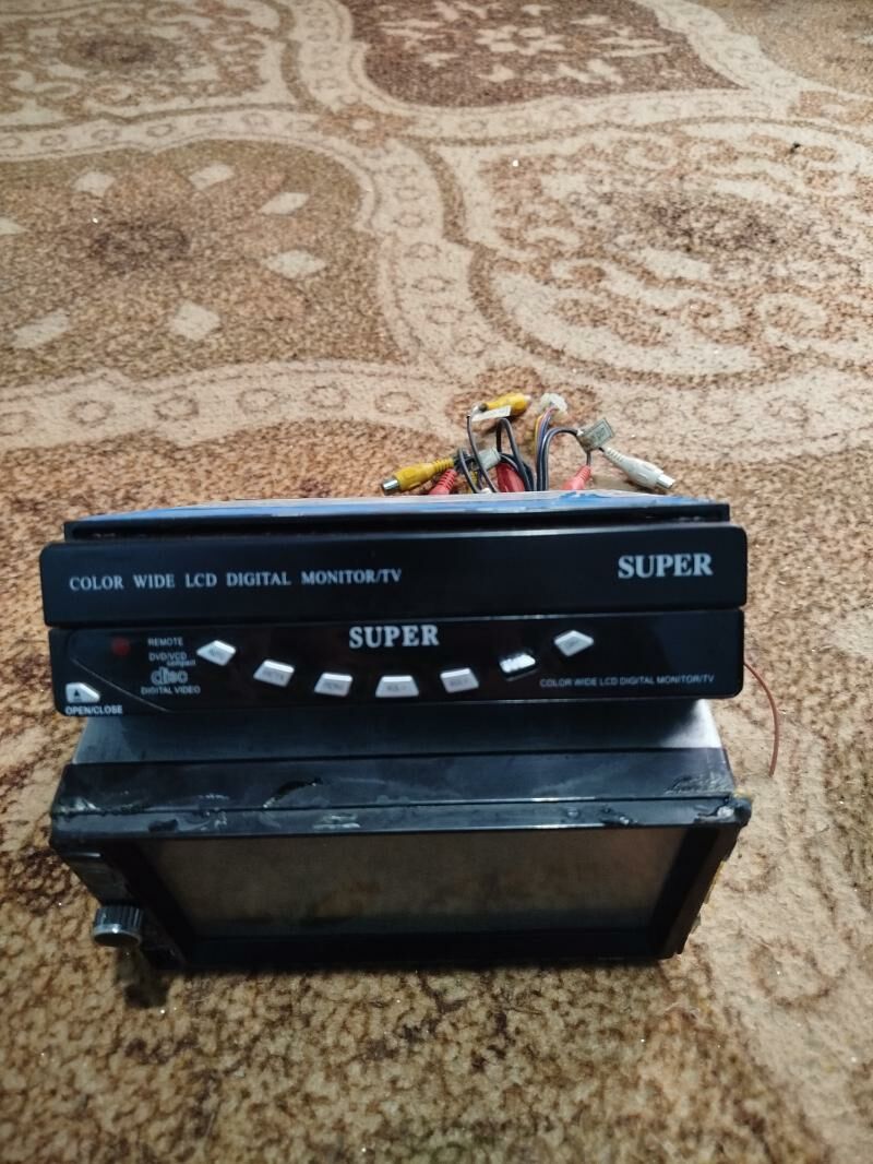 cykyan telewizor magnitafon 700 TMT - Гёкдепе - img 1