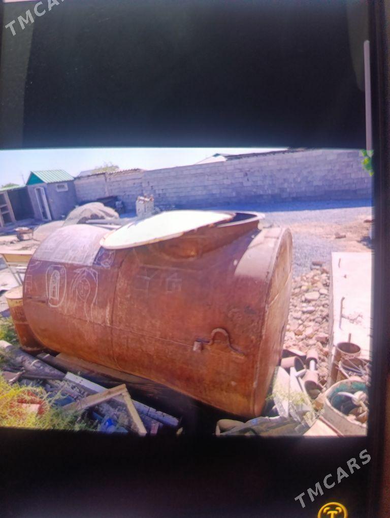 3 tonluk boçka - Бузмеин - img 1