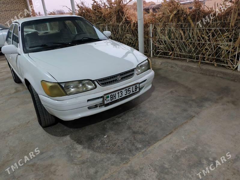 Toyota Corolla 1996 - 30 000 TMT - Саят - img 1