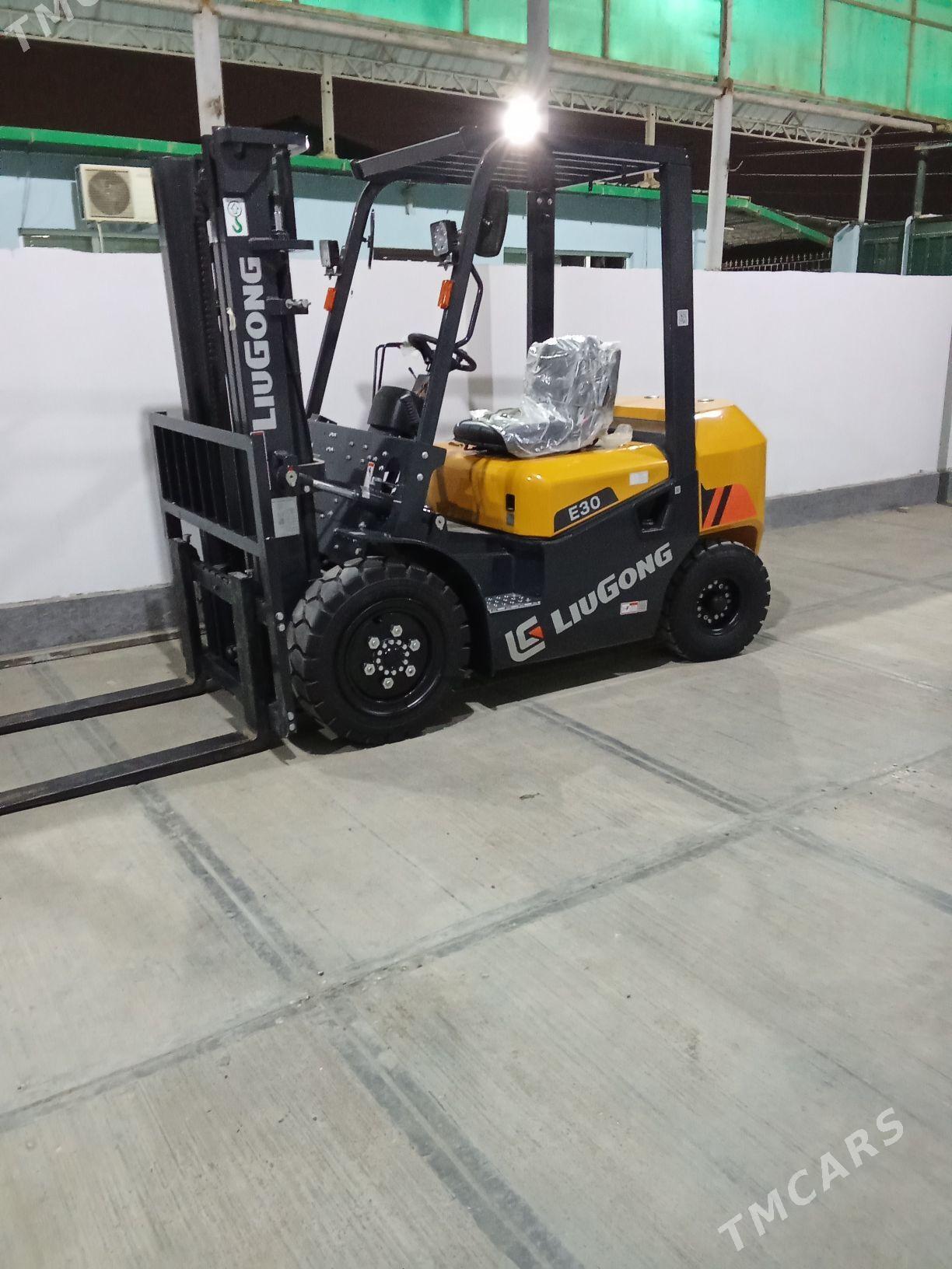LiuGong Forklift 2025 - 220 000 TMT - Гарадамак - img 1