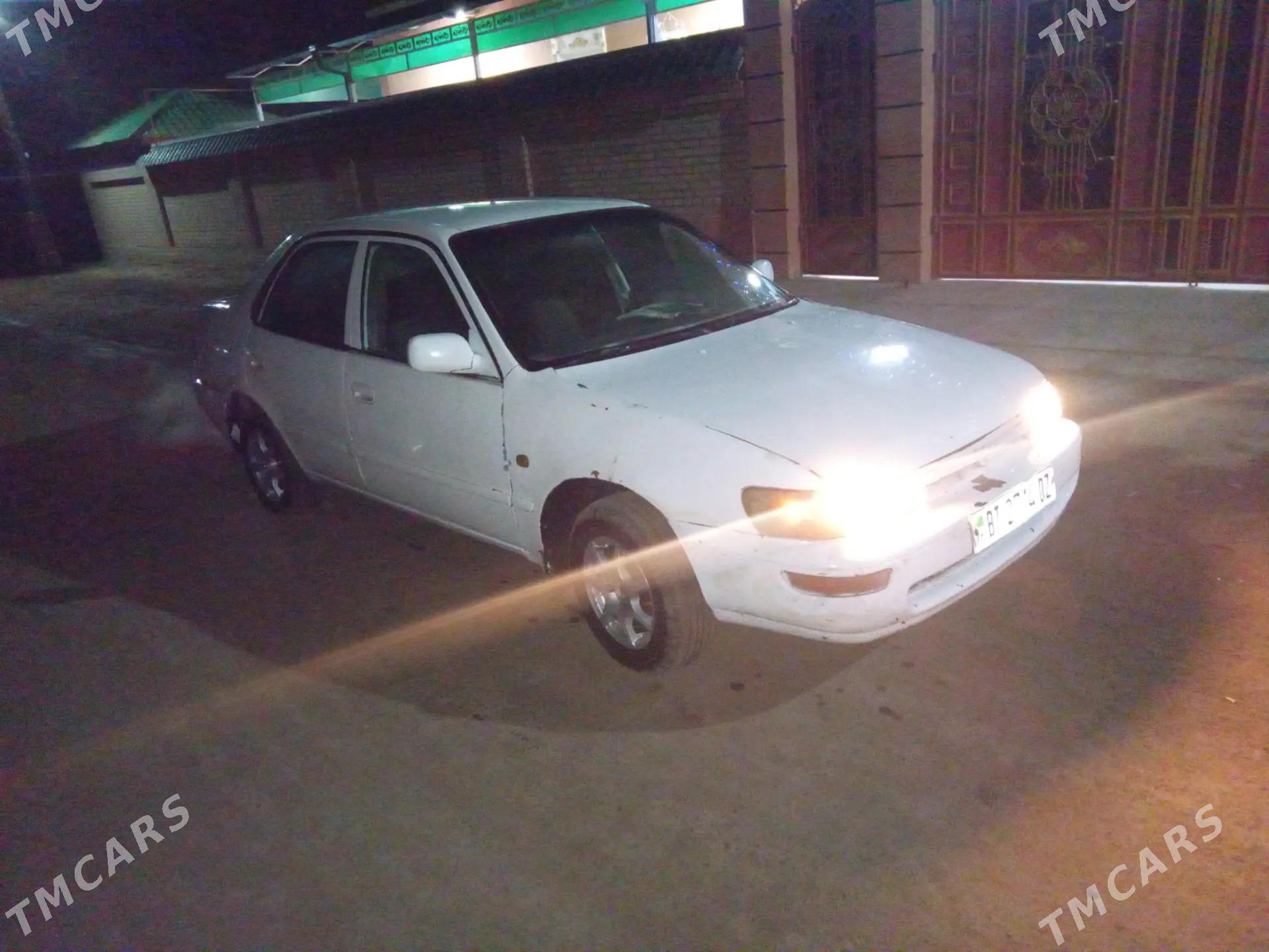 Toyota Corolla 1998 - 36 000 TMT - Гурбансолтан Едже - img 1