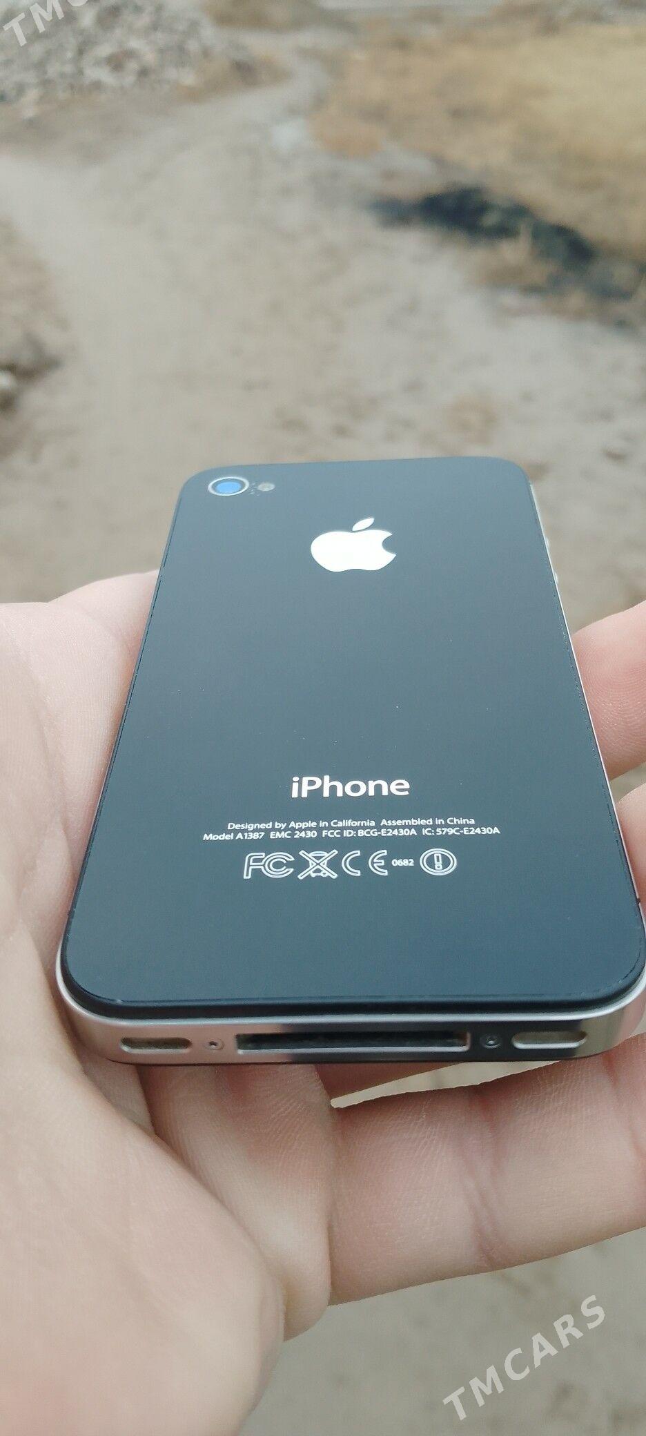 iphone 4c - Türkmenbaşy etr. - img 1