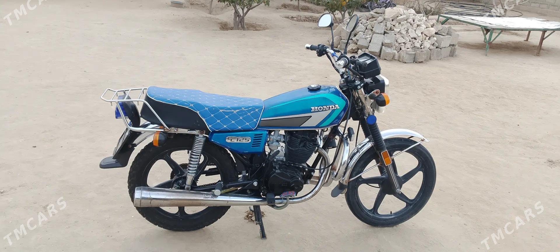 Honda S2000 2009 - 10 000 TMT - Этрек - img 1