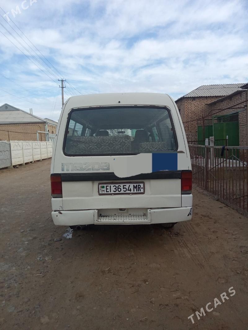 Mazda B2000 1992 - 58 000 TMT - Mary - img 1