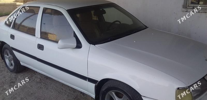 Opel Vectra 1993 - 35 000 TMT - Мары - img 1