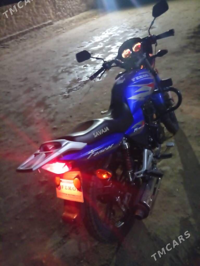 Fekon FK150-8G 2014 - 17 000 TMT - Достлук - img 1